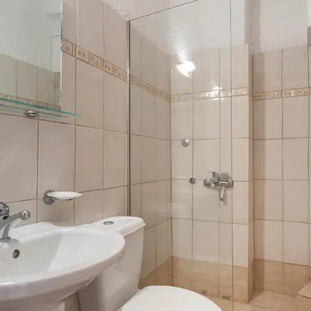 Pensiune Giorgio Studios-apartments 2 Nikiana