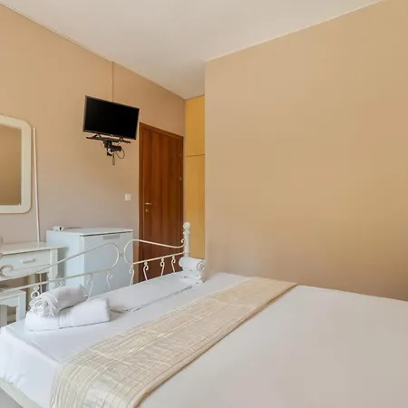 Giorgio Studios-apartments 2 Pensiune Nikiana