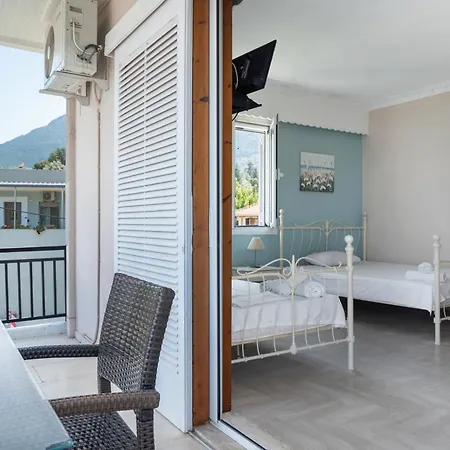 Giorgio Studios-apartments 2 3* Nikiana