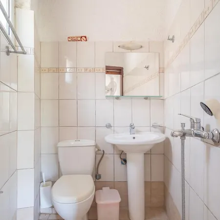 Giorgio Studios-apartments 2 Penzion Nikiana