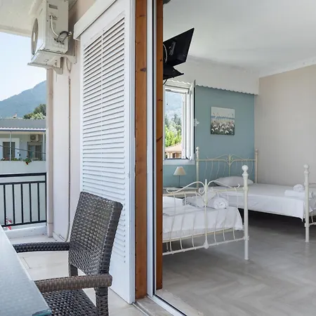 Гостевой дом Giorgio Studios-apartments 2 3*